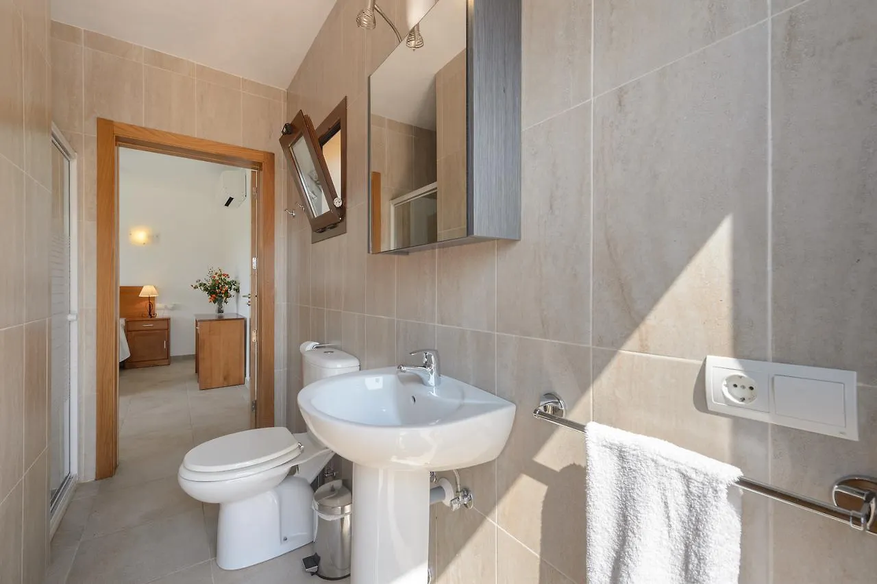 Villa Luna Sant Joan De Labritja 0*,